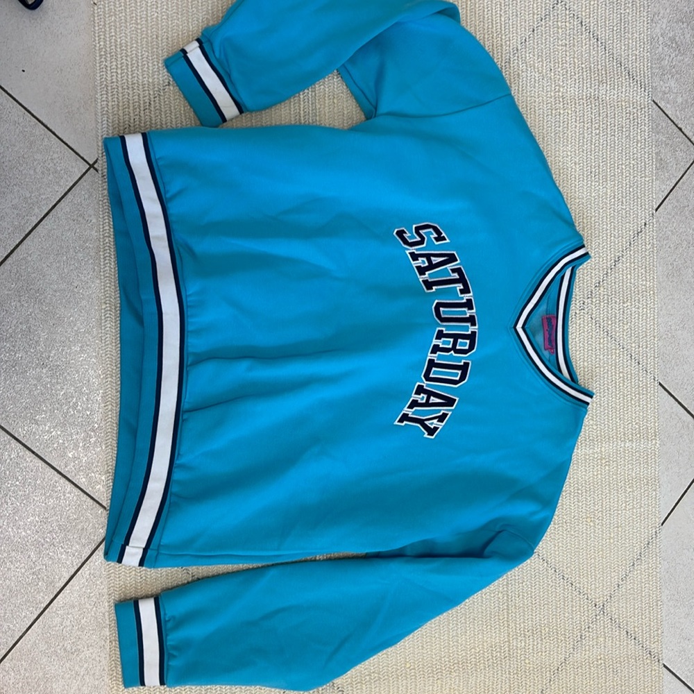 brand new edikted sweatshirt